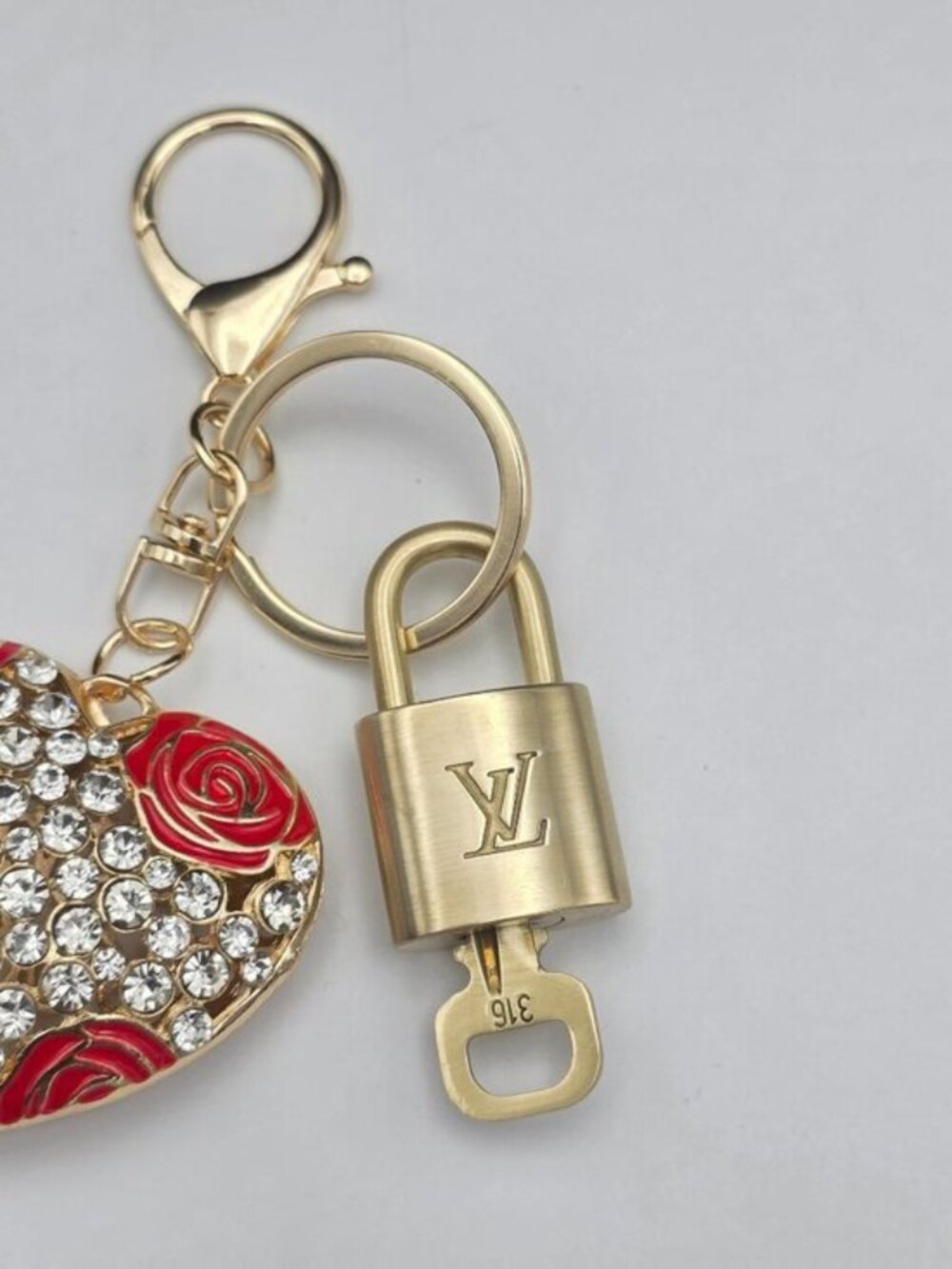 Louis Vuitton Authentic Gold Padlock 🔒Key + Unbranded Heart Keychain Bag Charm - Picture 10 of 10